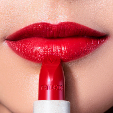 Barra  labios Natural Cream Lipstick Green 607- Red Tulip