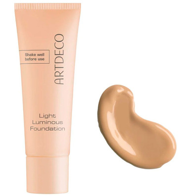 Light Luminous Foundation Artdeco 31. Warm - golden tan