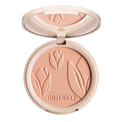 Natural Finish Compact Foundation Artdeco Green 5- Medium Beige