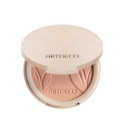 Natural Finish Compact Foundation Artdeco Green 5- Medium Beige